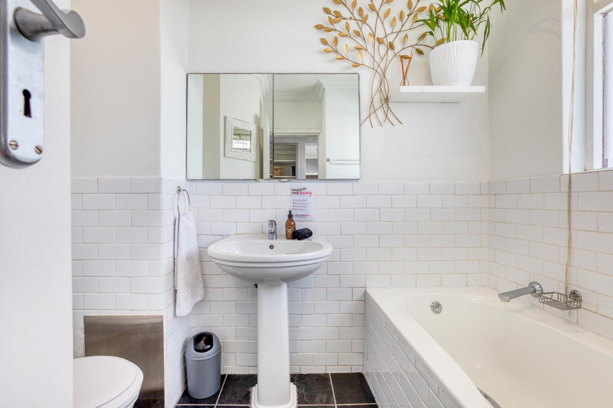 Backup-Powered Bantry Bay View 2 Bed Apartment Cape Town Luaran gambar