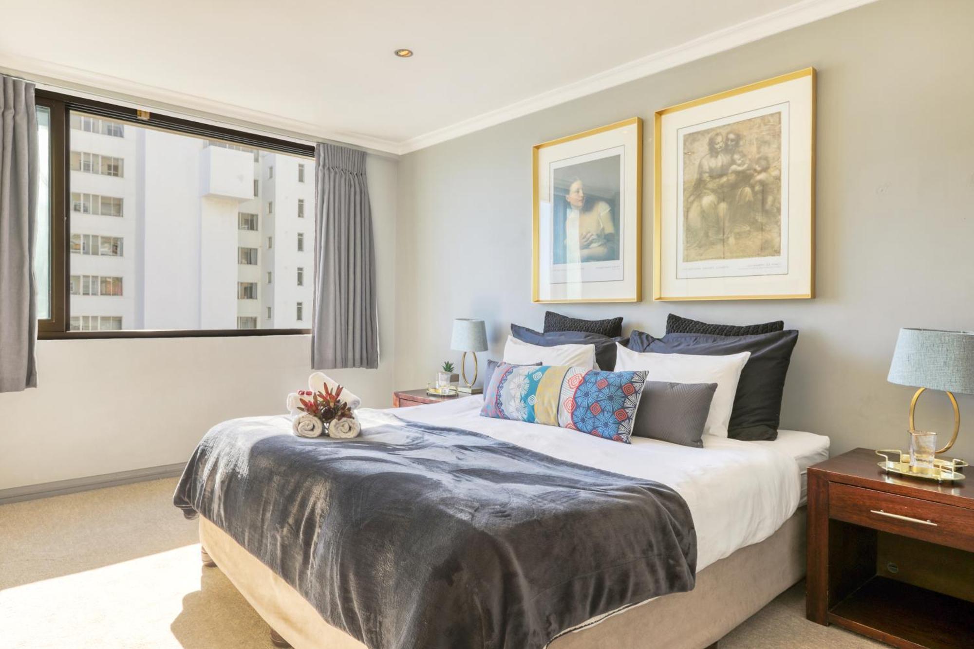 Backup-Powered Bantry Bay View 2 Bed Apartment Cape Town Luaran gambar