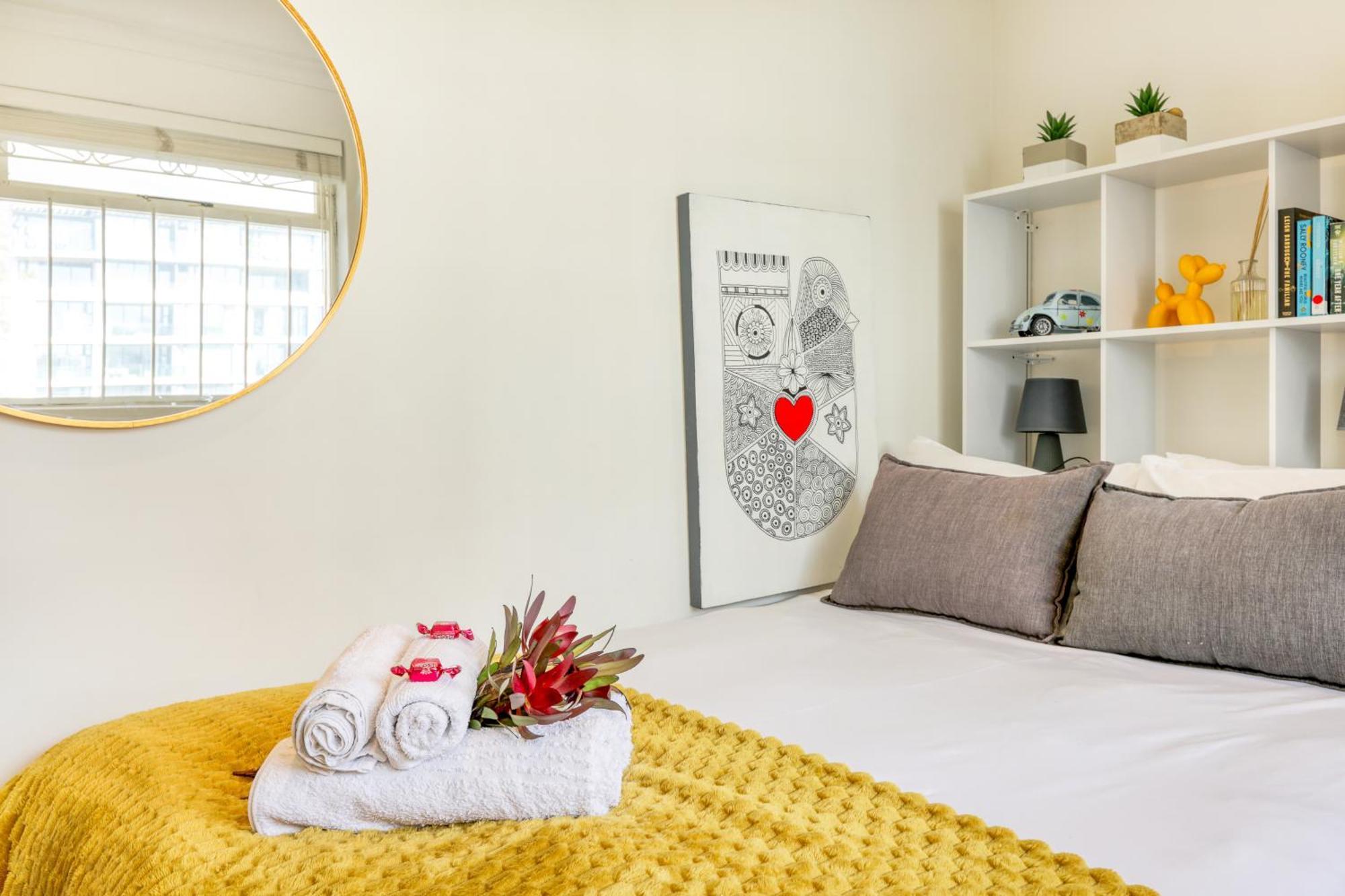 Backup-Powered Bantry Bay View 2 Bed Apartment Cape Town Luaran gambar