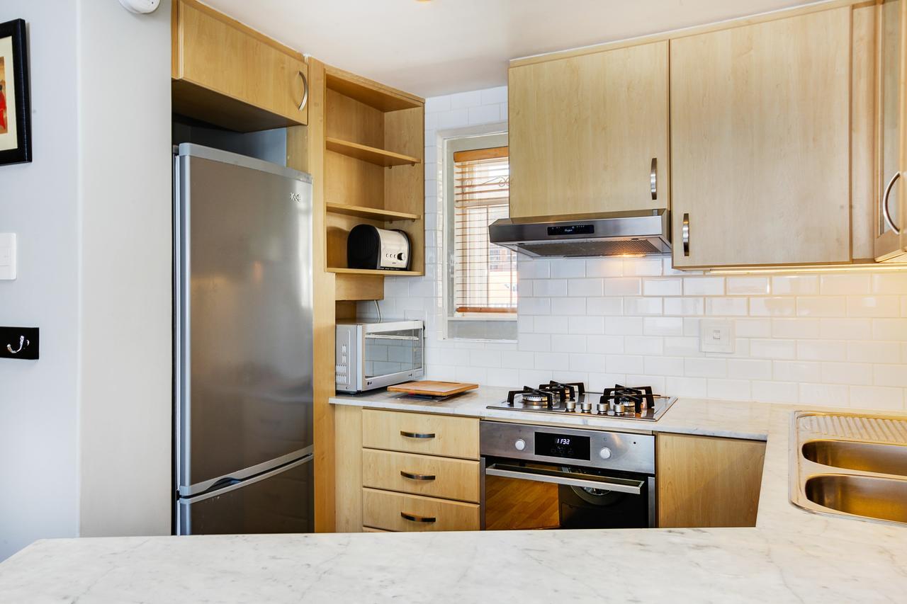 Backup-Powered Bantry Bay View 2 Bed Apartment Cape Town Luaran gambar
